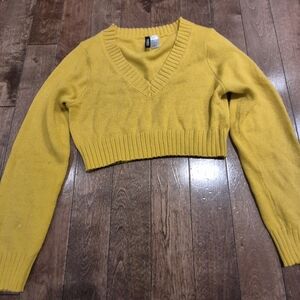 H&M Yellow Cropped V-Neck Sweater